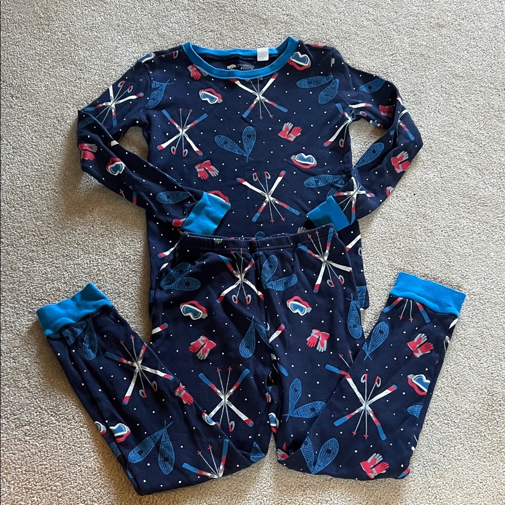 Tucker + Tate Navy and Red Ski Print Pajama Set
